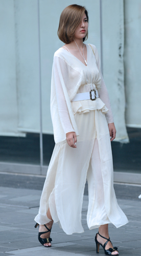 亚洲东京熟全裸淫乱高潮